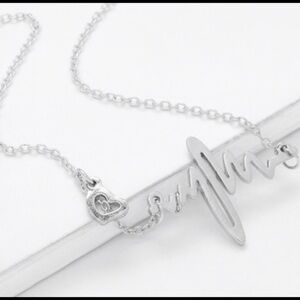 💛Silver heart beat ekg tracing trendy necklace